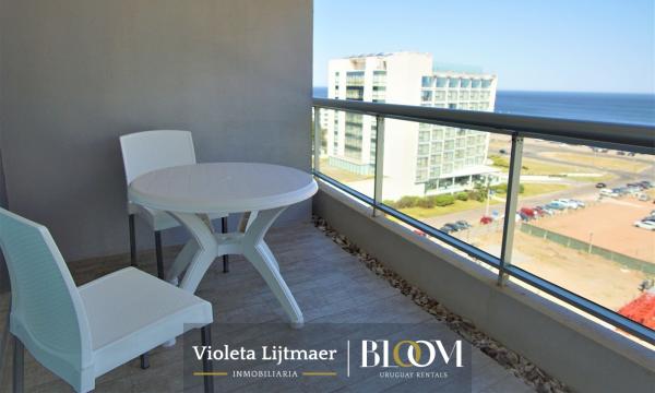 Moderno apartamento, 2 suites, a pasos del mar, Look Brava, Punta del Este