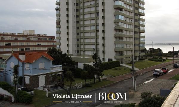 Moderno apartamento 1 Suite. Edificio Alexander Collection, Playa Mansa, Punta del Este