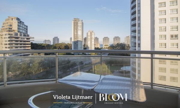 Moderno apartamento, 2 Dormitorio, Ocean Drive, Punta del Este