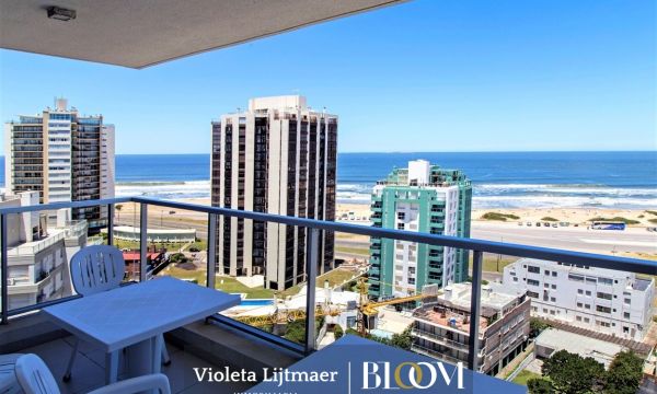 Apartamento de 2 Dormitorios Arenas del Mar
