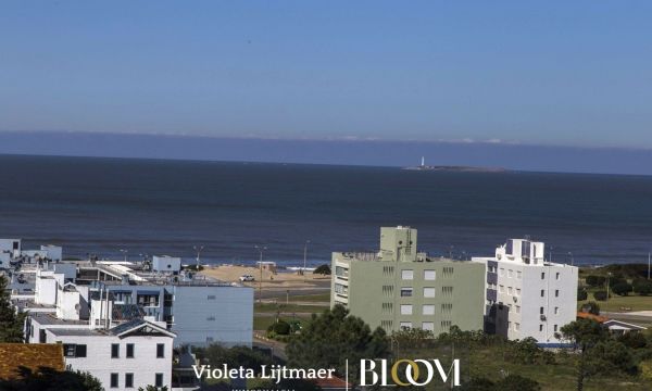 Vista al mar 2 Dormitorios/Torre Tamaro