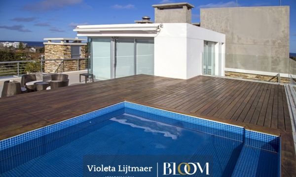 Penthouse duplex con piscina propia!