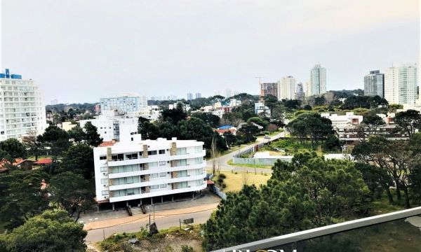 Hermoso Apartamento 2 Dormitorios y Dep. Torre Esmeralda