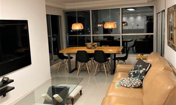 Espectacular Apartamento, 2 Dormitorios y Dep. Look Brava